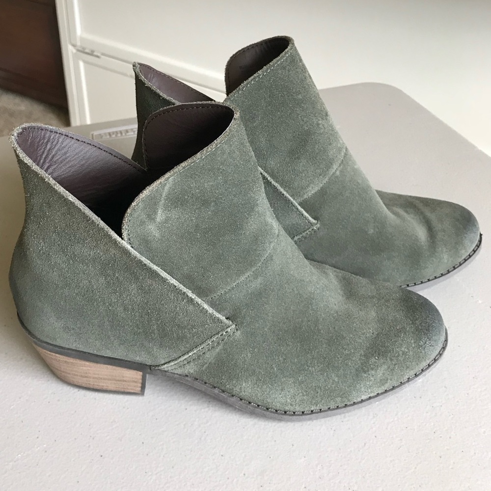 Me Too Ankle Boots